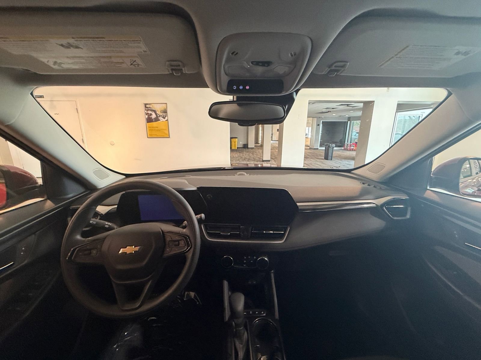 Used 2025 Chevrolet TrailBlazer LT image 31