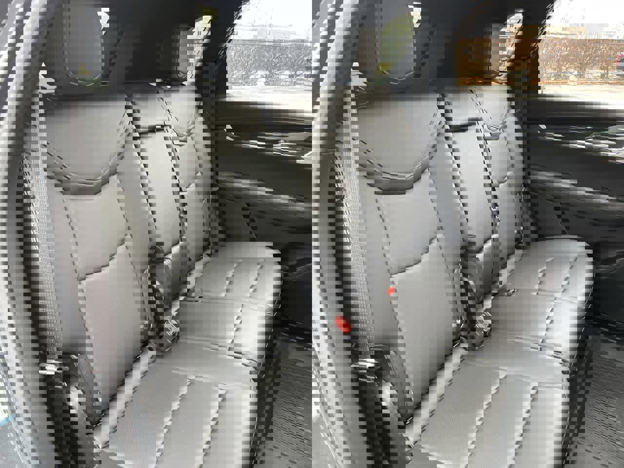 Used 2023 Cadillac XT5 Premium Luxury w/ LPO, Floor Liner Package image 15