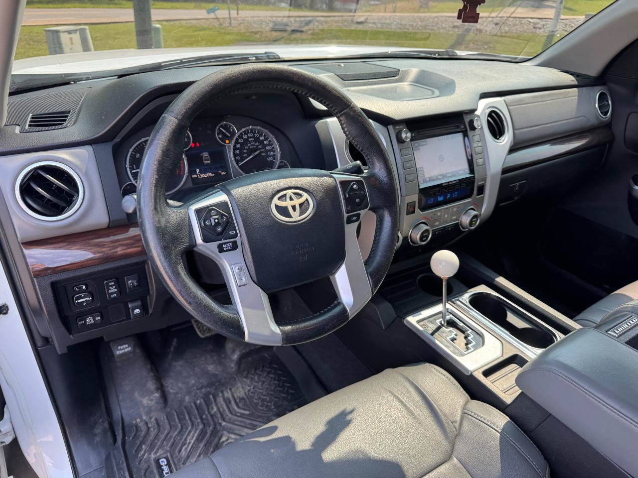 Used 2015 Toyota Tundra Limited w/ TRD Off Road Package RWD image 27