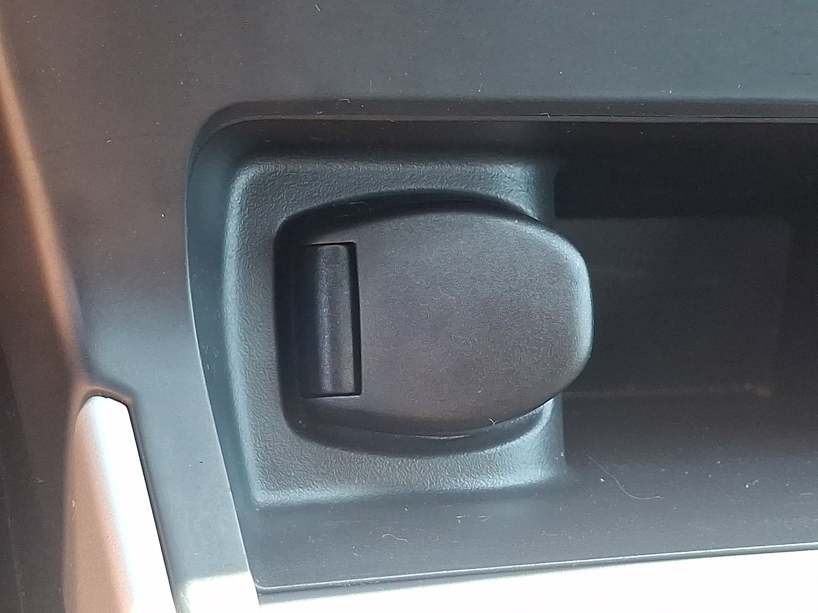 Used 2019 Nissan Sentra SV w/ Special Edition Package FWD image 24