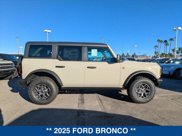 New 2025 Ford Bronco Badlands AWD/4WD image 6