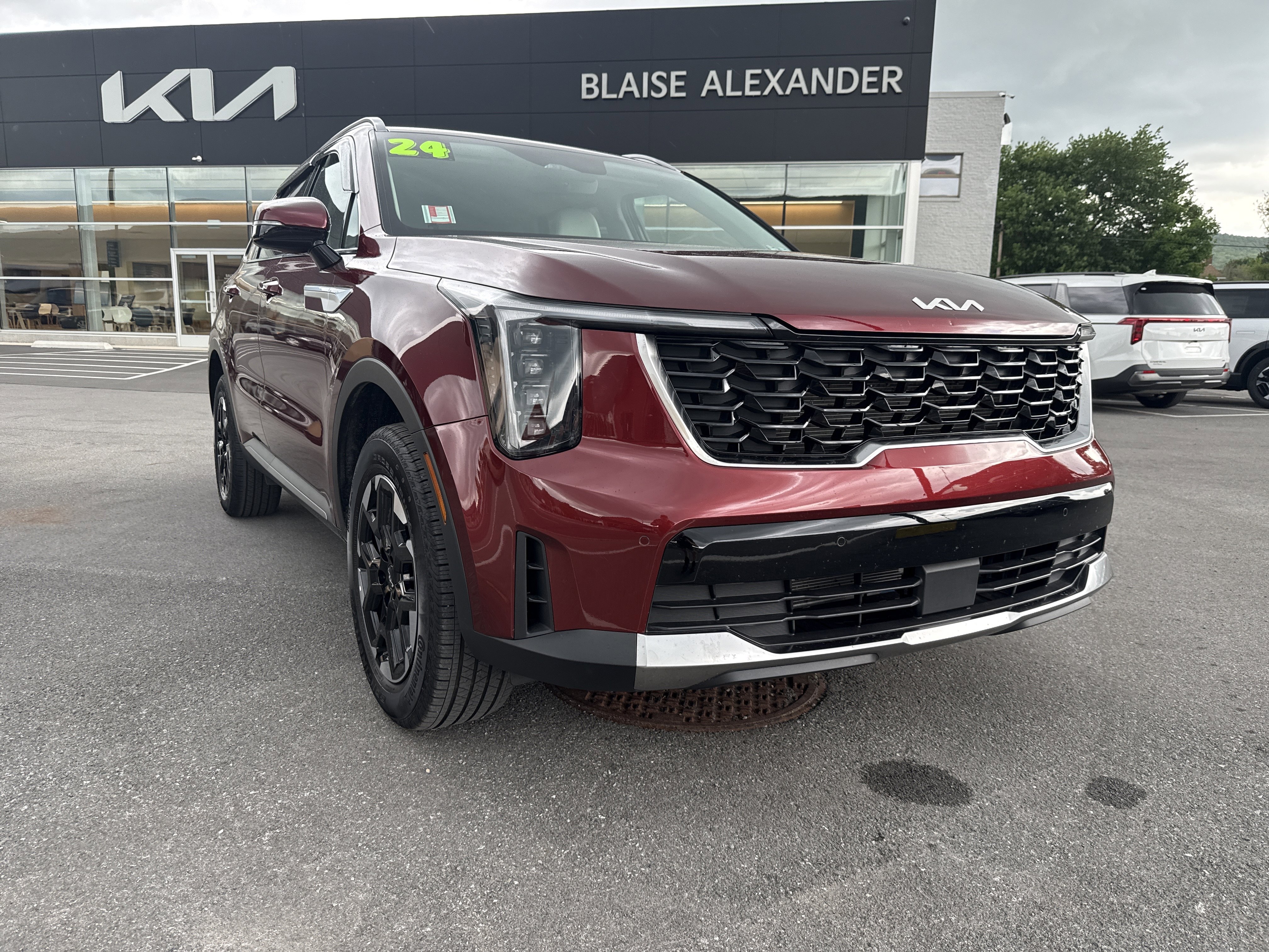 Certified 2024 Kia Sorento S