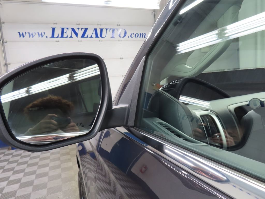 Used 2025 Ford Expedition Active image 63