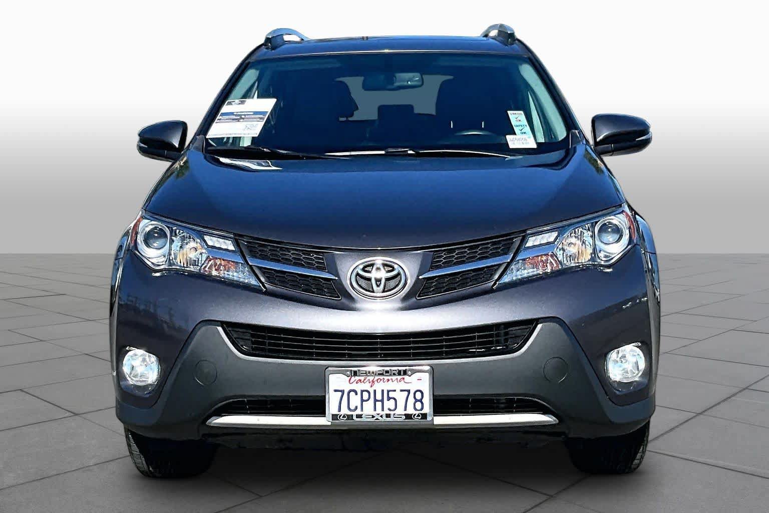 Used 2013 Toyota RAV4 Limited FWD image 3