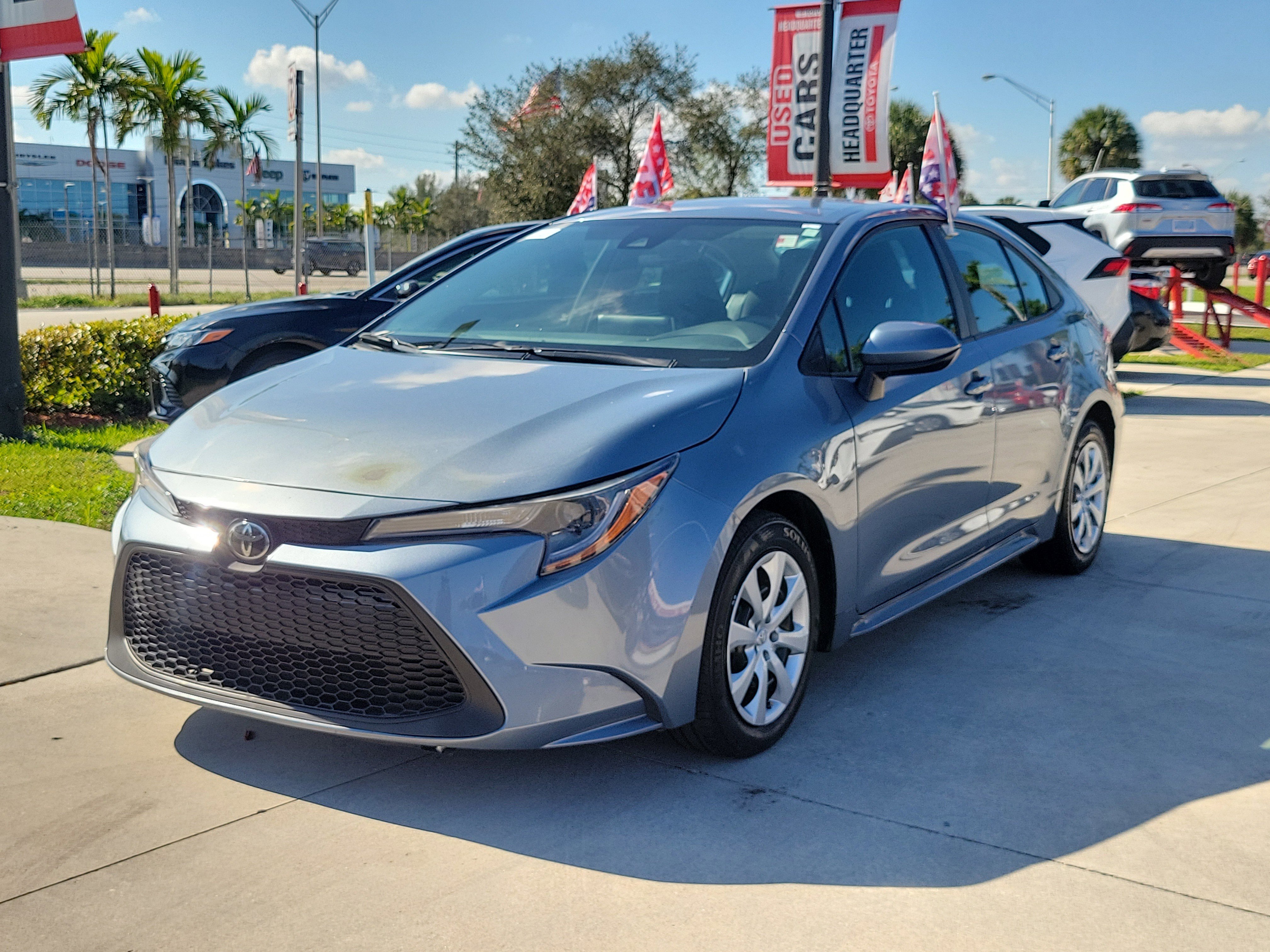 Used 2020 Toyota Corolla LE image 5