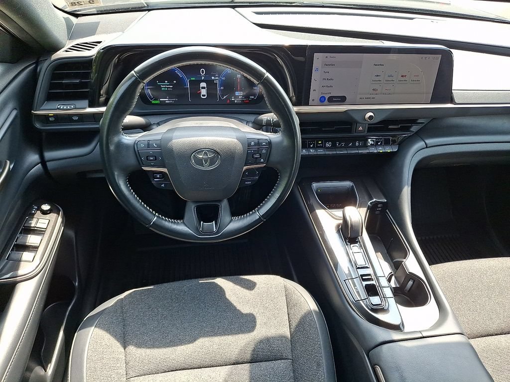 Used 2024 Toyota Crown AWD/4WD video 2