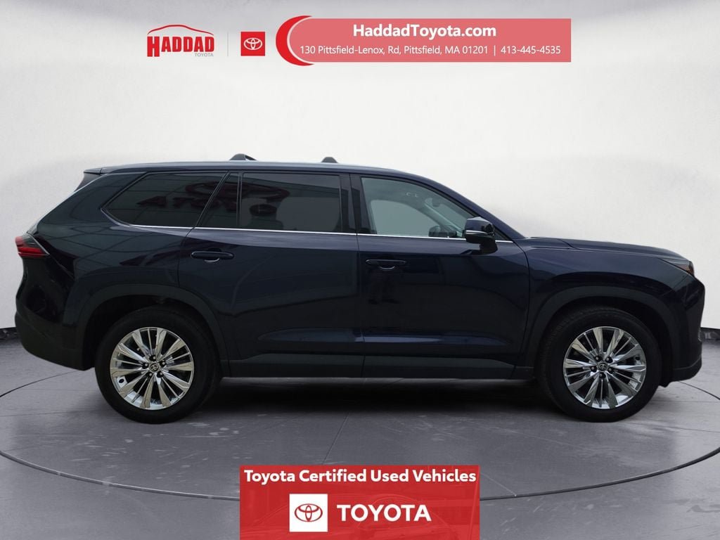 Certified 2025 Toyota Grand Highlander AWD image 7