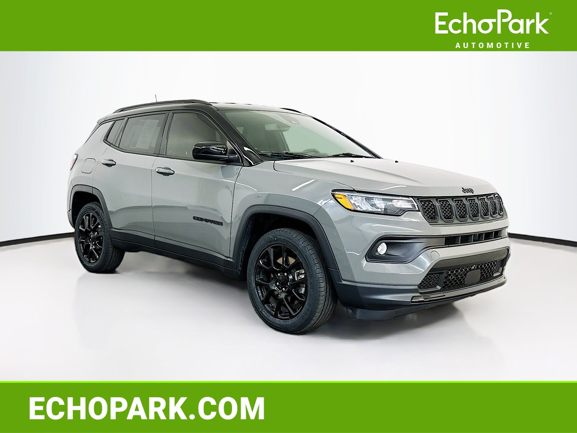 Used 2023 Jeep Compass Altitude