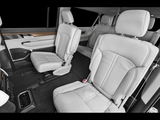 Certified 2024 Jeep Wagoneer L Series II w/ Flexible Seating Group image 10