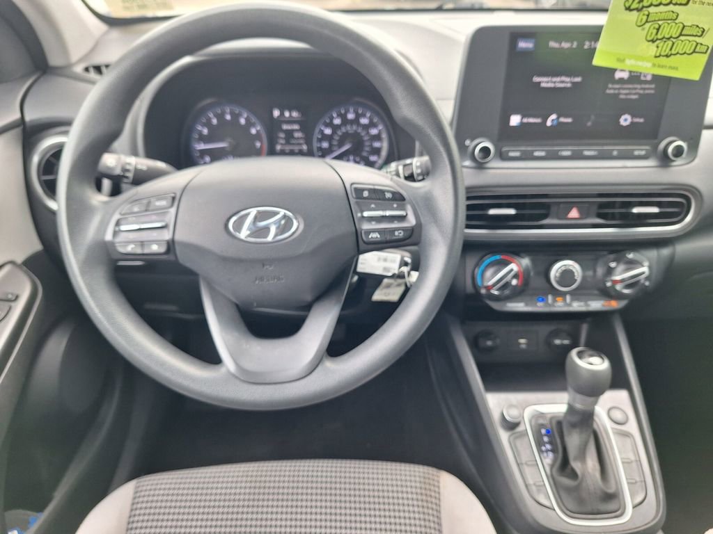 Used 2023 Hyundai Kona SE w/ Cargo Package image 22