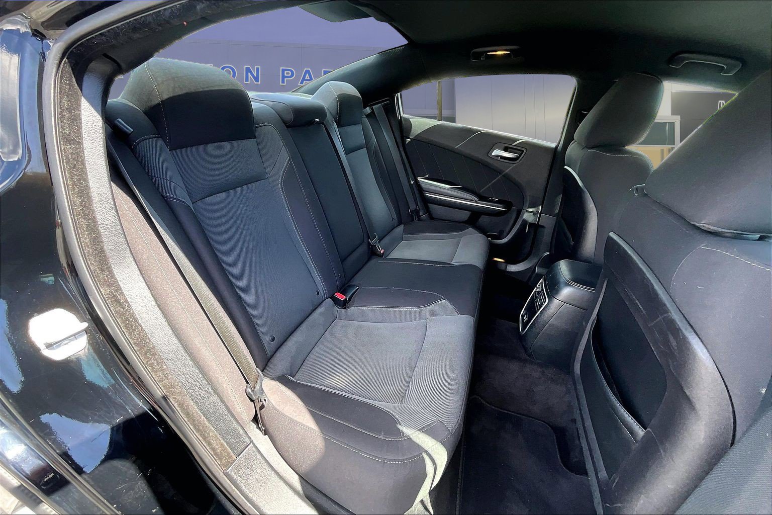 Used 2017 Dodge Charger SXT RWD image 24