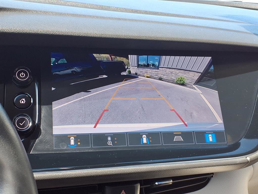 Used 2021 Buick Envision Avenir w/ Technology Package II image 15