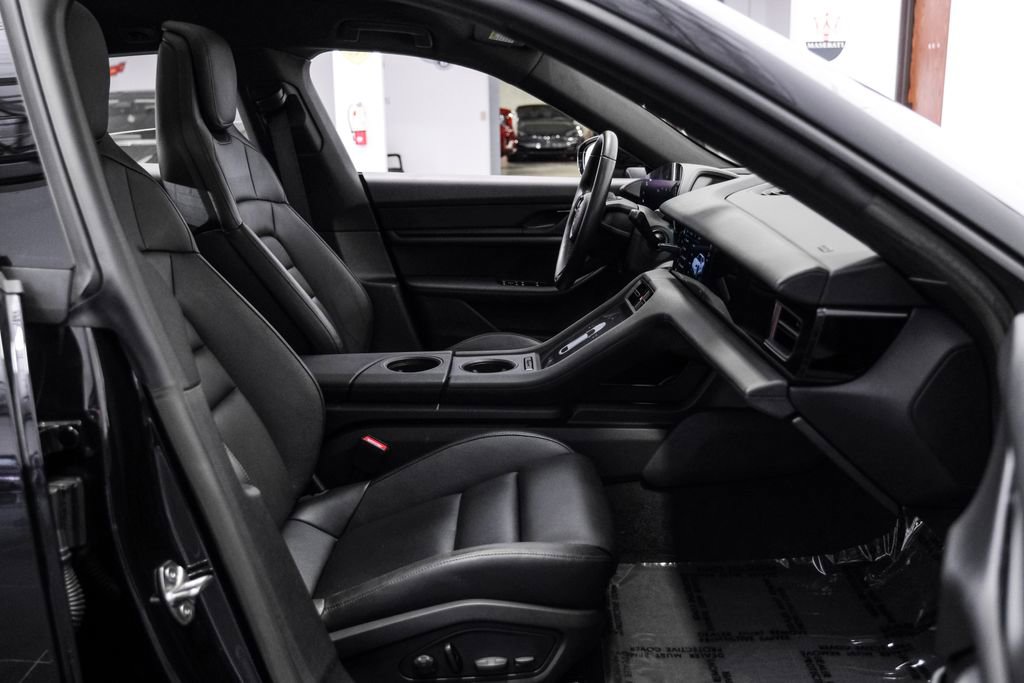 Used 2023 Porsche Taycan 4 Cross Turismo image 37