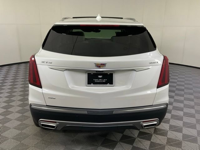 New 2026 Cadillac XT5 Premium Luxury w/ LPO, Floor Liner Package AWD/4WD image 5