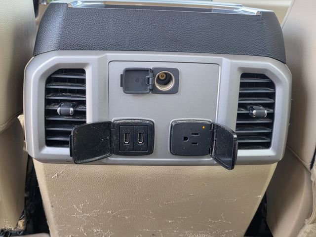 Used 2019 Ford F350 Lariat w/ Tow Technology Bundle image 18