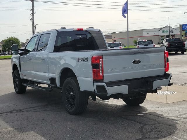 New 2026 Ford F350 Lariat w/ Black Appearance Package AWD/4WD image 3