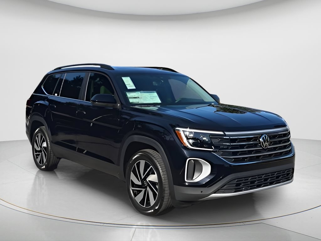New 2026 Volkswagen Atlas SE FWD image 2