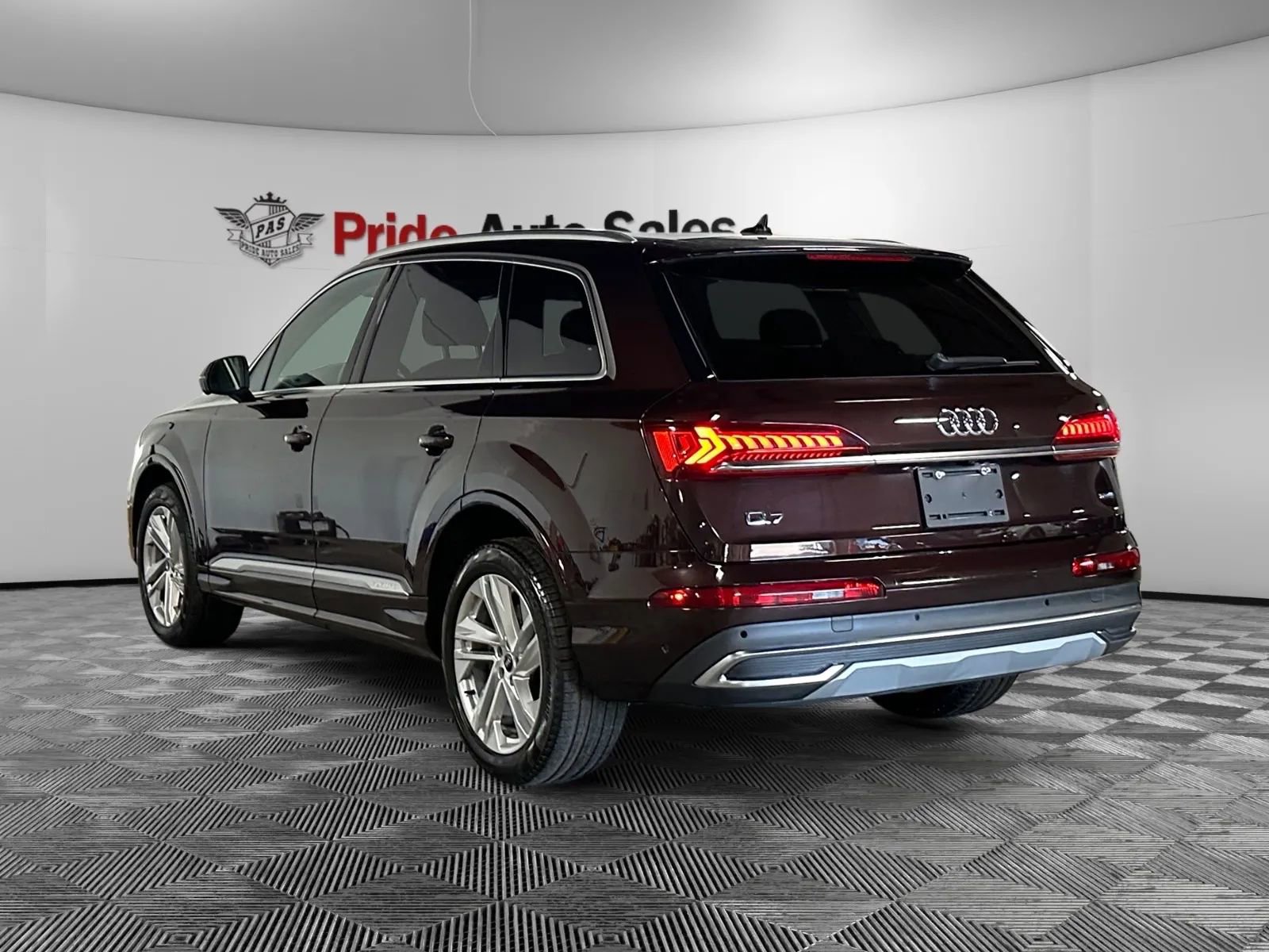 Used 2021 Audi Q7 3.0T Premium Plus AWD/4WD image 5