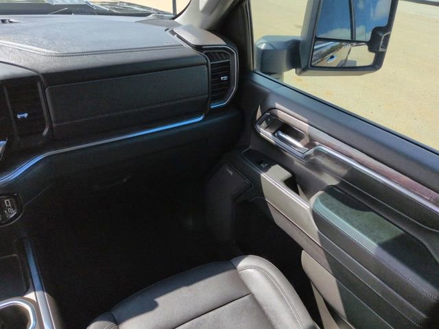 Used 2024 Chevrolet Silverado 2500 LTZ w/ LTZ Convenience Package image 21