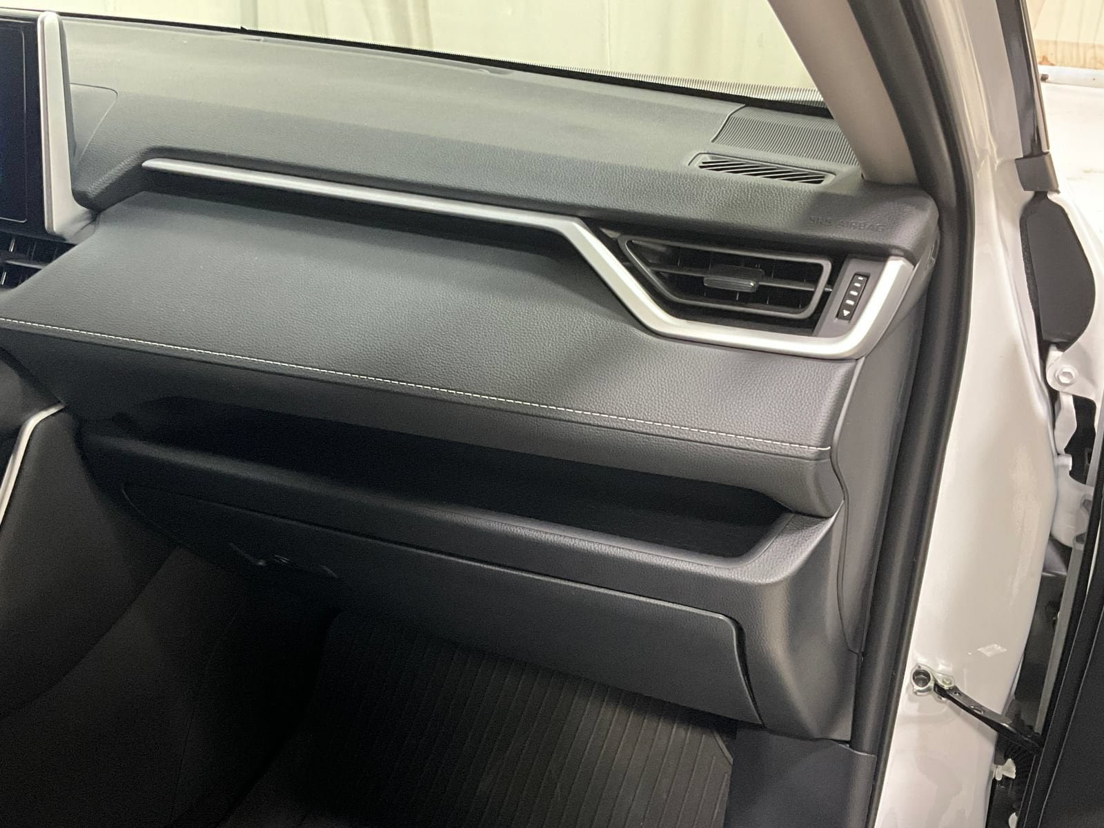 Used 2025 Toyota RAV4 Woodland Edition AWD/4WD image 16