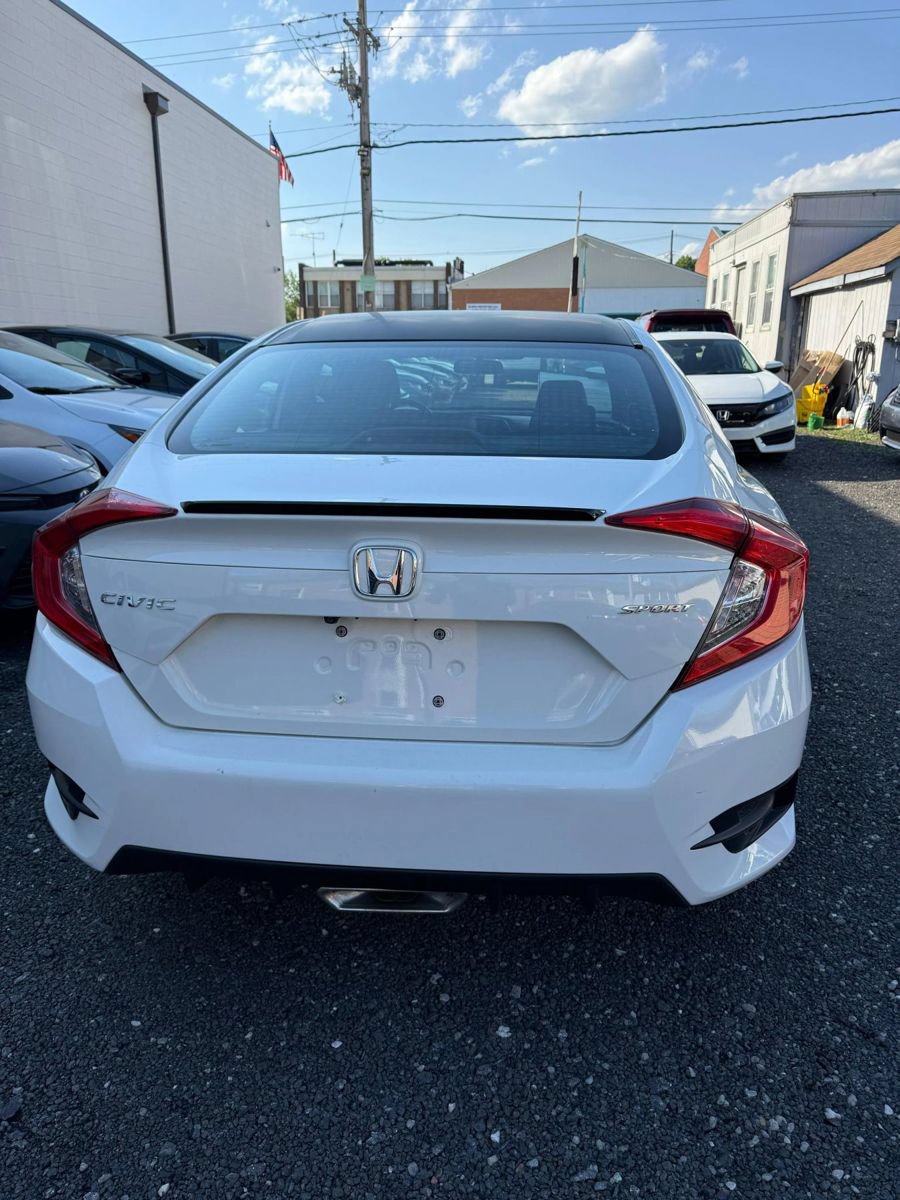 Used 2020 Honda Civic Sport image 5