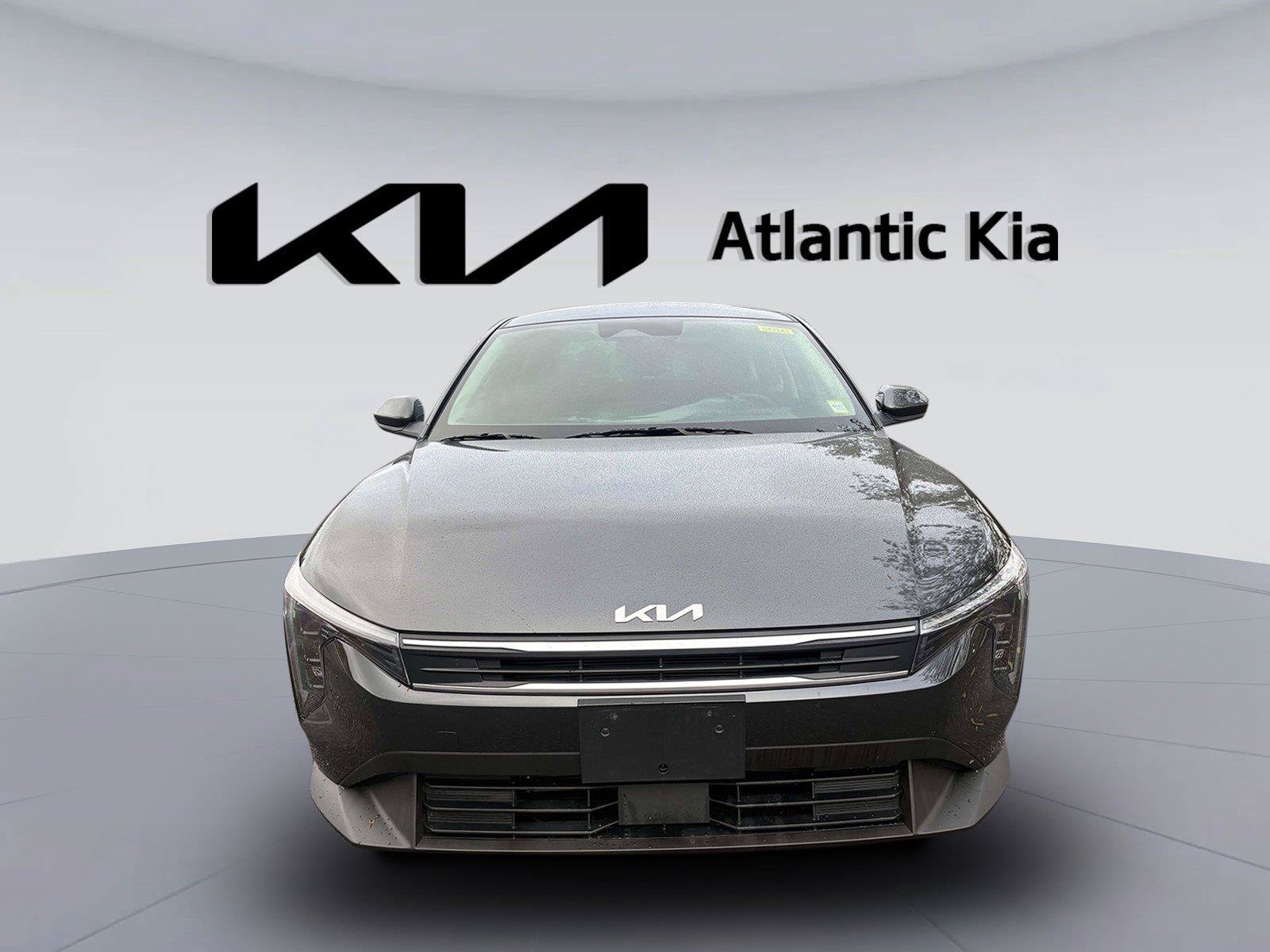 Used 2025 Kia K4 FWD image 2