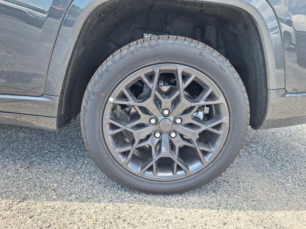 New 2025 Jeep Grand Cherokee L Summit image 16