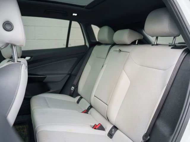 Used 2021 Volkswagen ID.4 Pro S w/ Gradient Package image 18