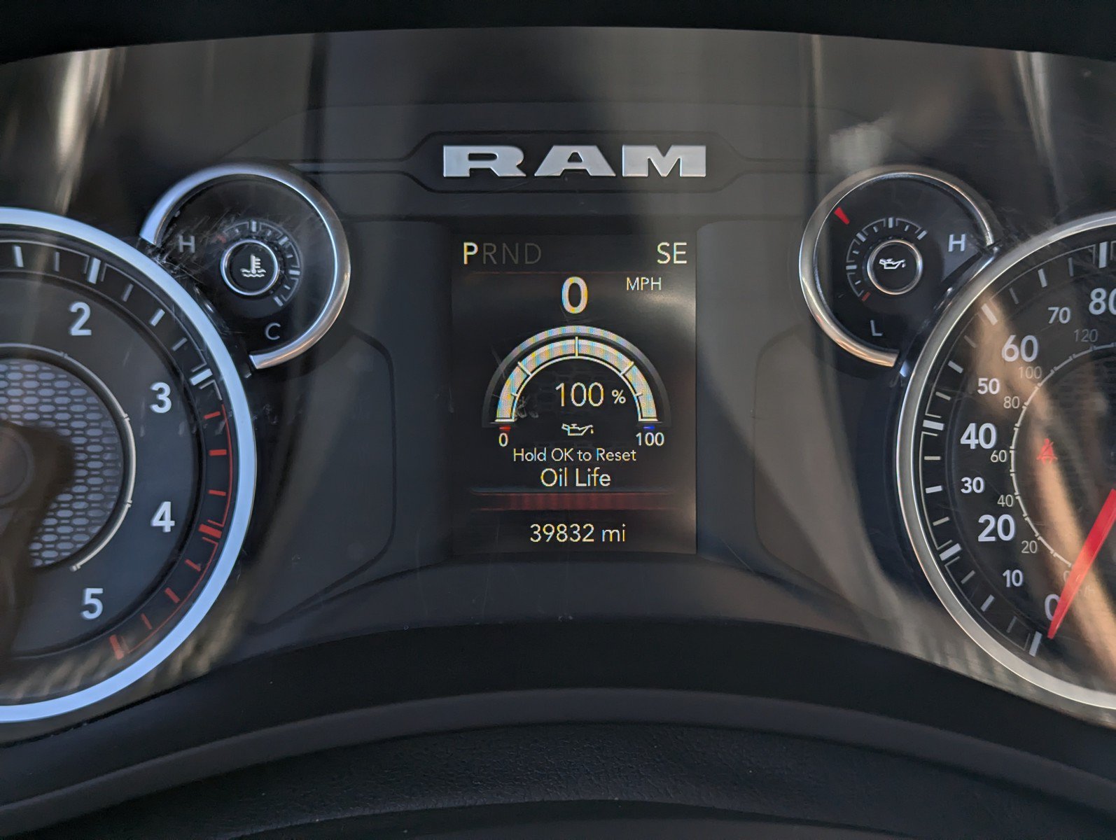 Used 2024 RAM 2500 Big Horn AWD/4WD image 14