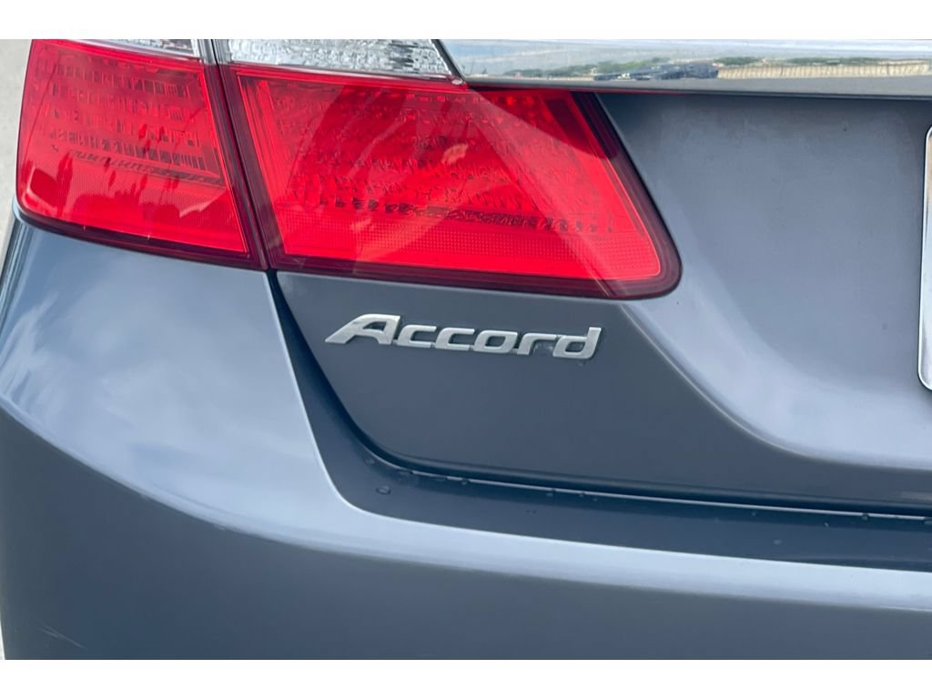 Used 2013 Honda Accord LX image 17