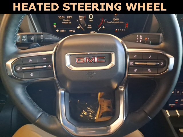 Used 2025 GMC Terrain Elevation image 11