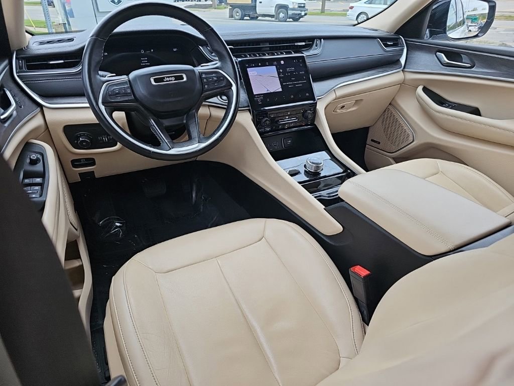 Certified 2021 Jeep Grand Cherokee L Limited AWD/4WD image 16