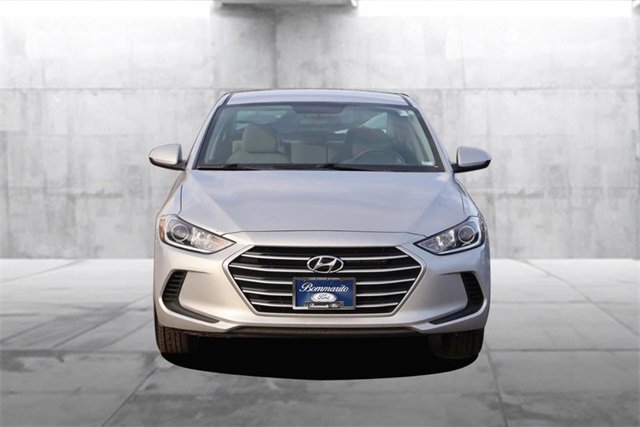 Used 2018 Hyundai Elantra SE image 4