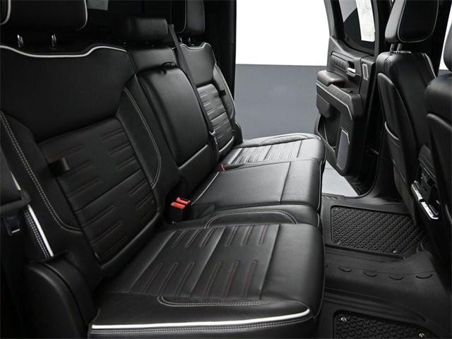 Used 2023 GMC Sierra 1500 AT4X image 25