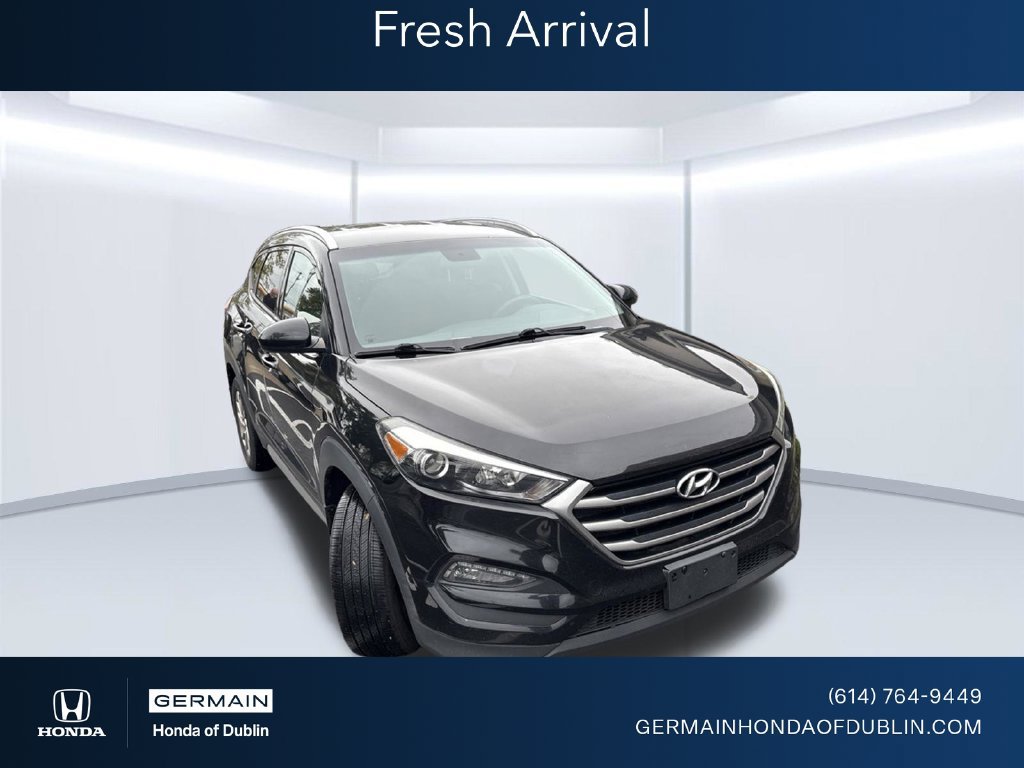 Used 2017 Hyundai Tucson SE w/ SE Popular Package 02