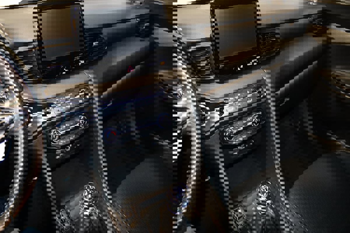 Used 2019 Hyundai Veloster N N w/ Performance Package image 34