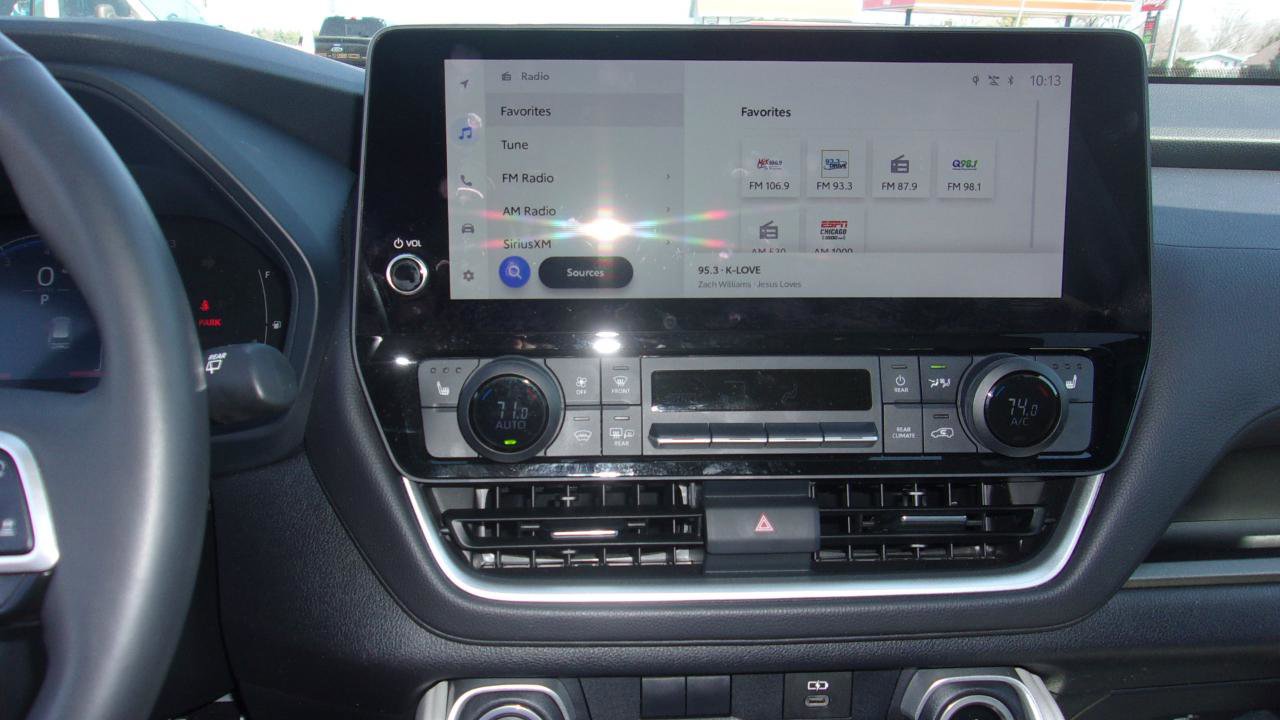 Used 2024 Toyota Grand Highlander AWD image 10