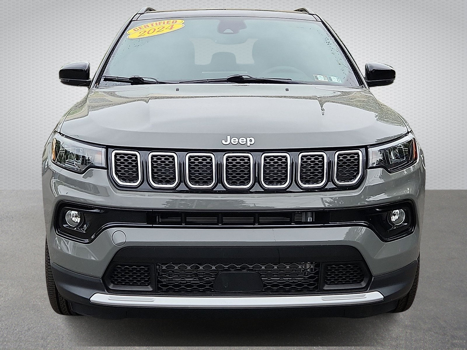 Certified 2024 Jeep Compass Limited AWD/4WD image 2