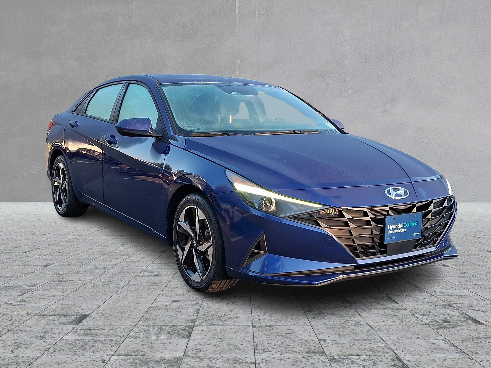 Certified 2023 Hyundai Elantra SEL w/ Convenience Package FWD image 3