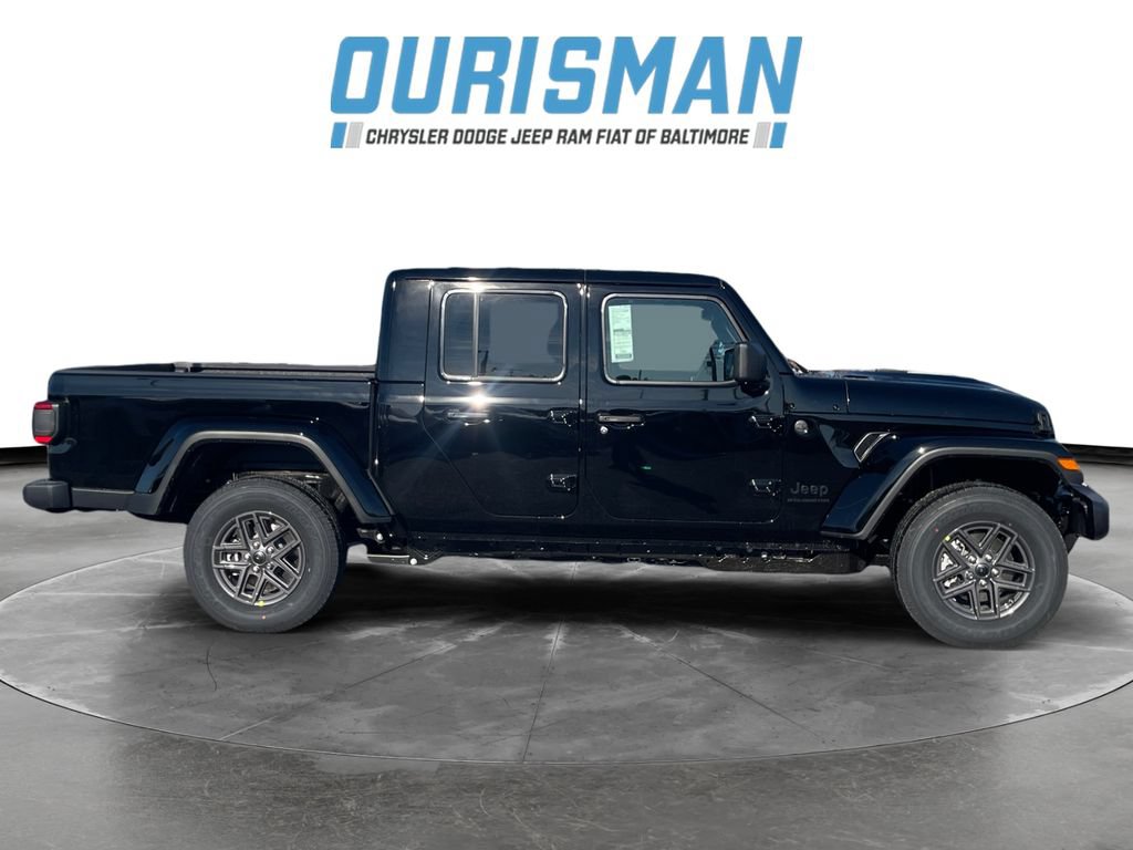 New 2026 Jeep Gladiator Sport AWD/4WD image 7
