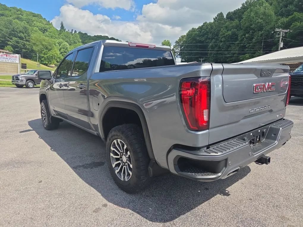 Used 2021 GMC Sierra 1500 AT4 w/ Driver Alert Package II AWD/4WD image 7