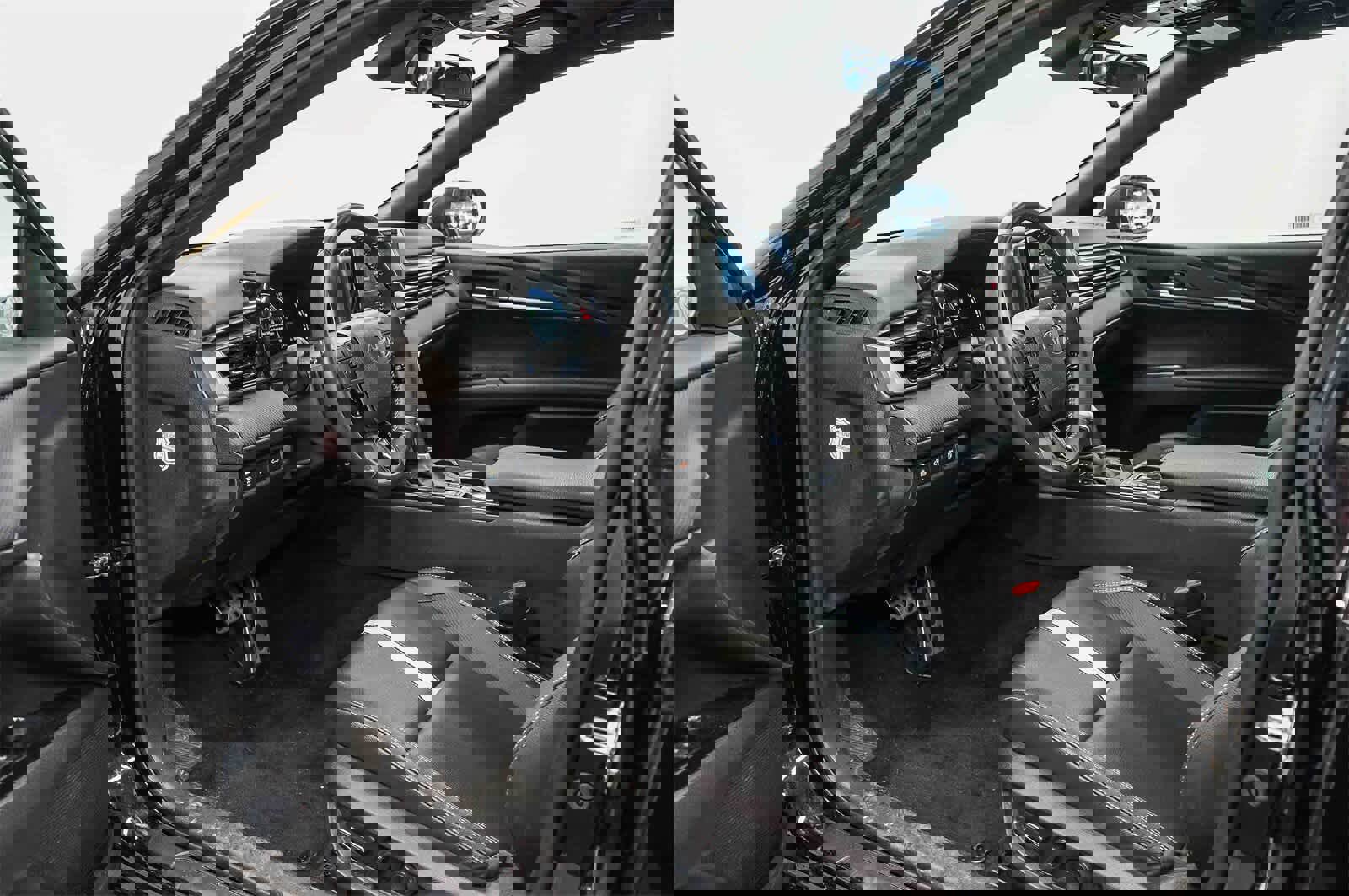 Used 2025 Toyota Camry SE image 17