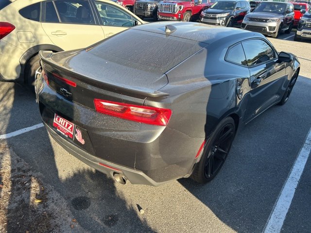 Used 2018 Chevrolet Camaro SS image 4
