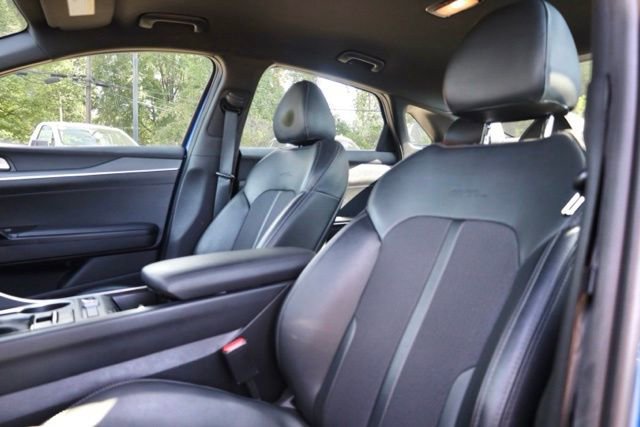 Used 2023 Kia K5 GT-Line image 9