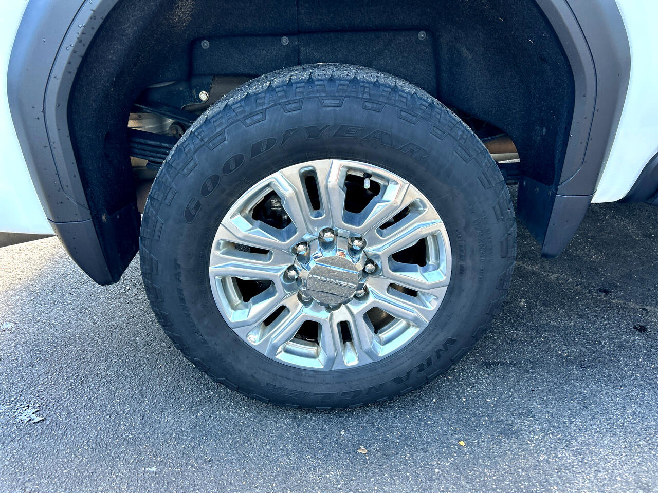 Used 2022 GMC Sierra 3500 Denali image 18