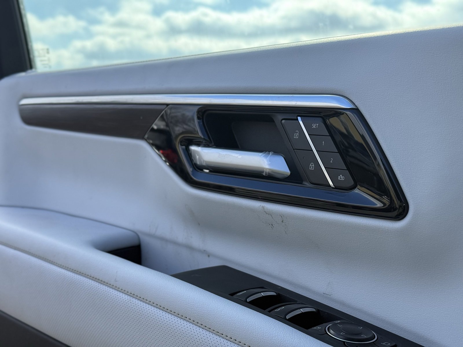 New 2026 Chevrolet Tahoe Premier w/ Sun And Tow Package image 14