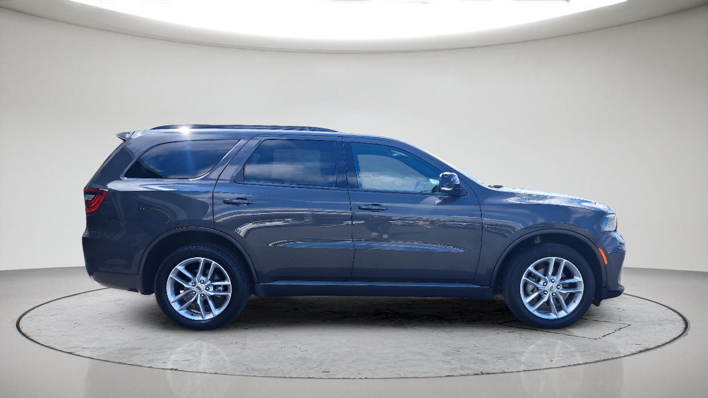 Used 2024 Dodge Durango GT AWD/4WD image 2