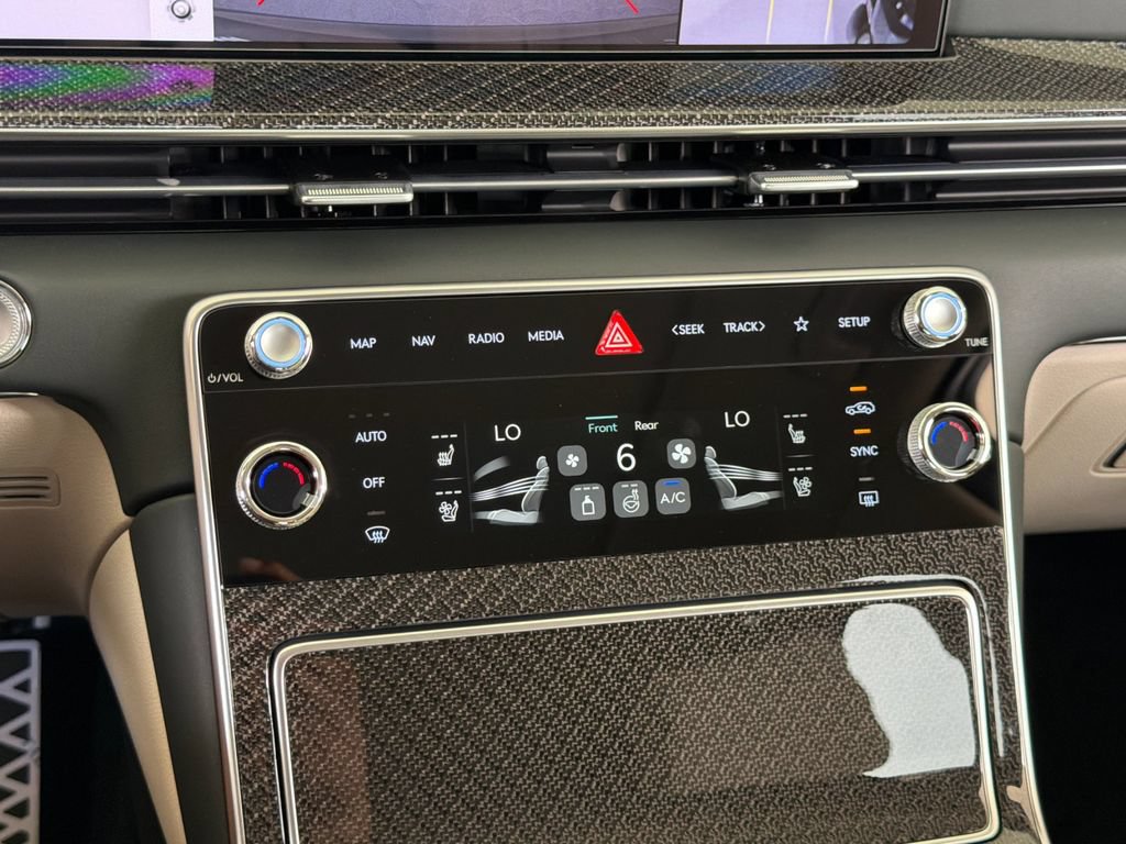 New 2026 Genesis GV80 3.5T e-SC AWD/4WD image 21