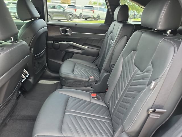 Certified 2026 Kia Sorento SX Prestige AWD/4WD image 12