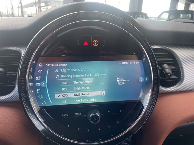 Used 2023 MINI Cooper S w/ Signature Upholstery Package image 20